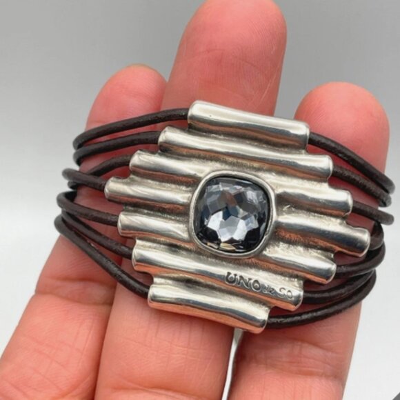 NWT Uno de 50 Attached Silver Plated Gray Crystal Multi Leather Bracelet SZ S - Picture 8 of 15